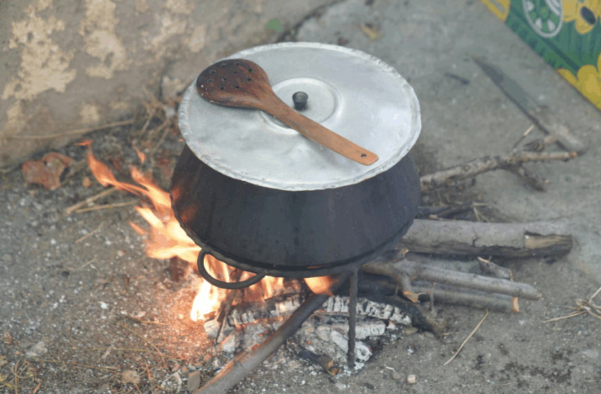 How to Cook Rice Without Power