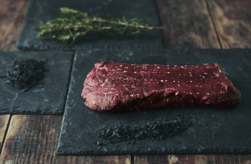 How to Cook Frozen Steak in the Oven