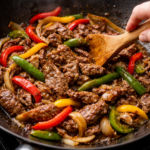 How to Make Pepper Steak While Cooking in a Wok